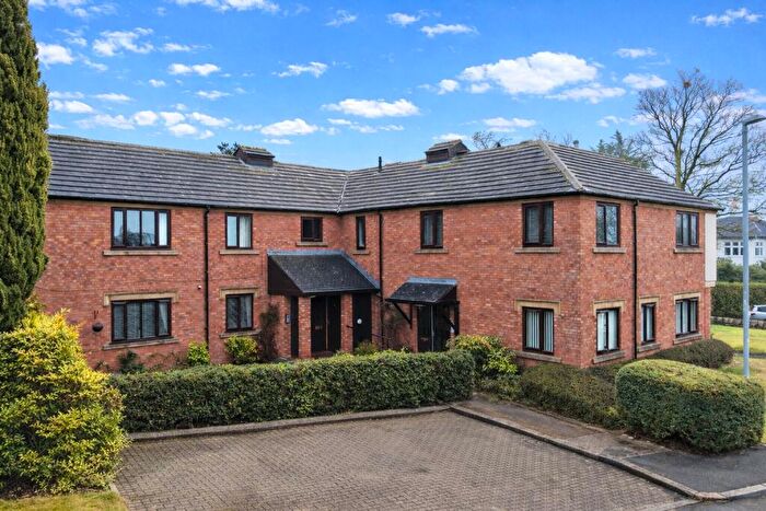 2 Bedroom Retirement Property For Sale In Erica Court, Heswall, Wirral, CH60