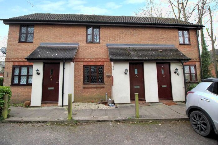 1 Bedroom Terraced House To Rent In Coxbridge Court, Billericay, CM12