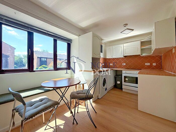 Studio To Rent In Wilkinson Way, London, W4