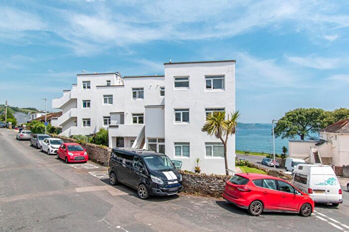 2 Bedroom Apartment For Sale In St. Georges Court, Looe, PL13