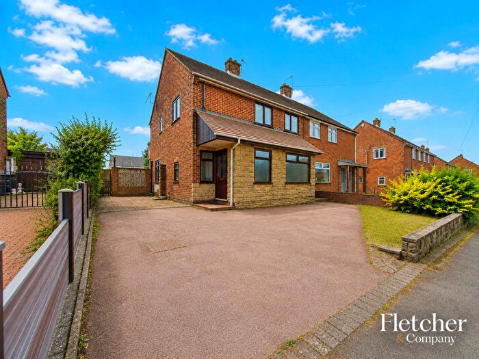 3 Bedroom House To Rent In Willow Grove, Belper, DE56