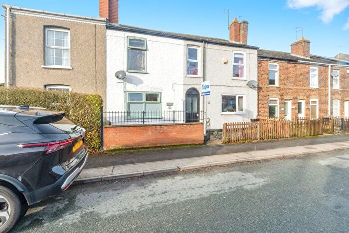 3 Bedroom Terraced House For Sale In Grantham Road, Bracebridge Heath, LN4