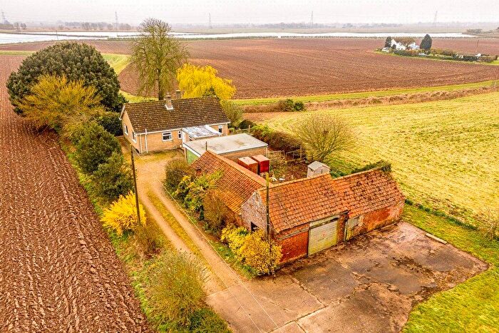 Barn Conversion For Sale In Mill Lane, Bicker, Boston, Lincolnshire, PE20