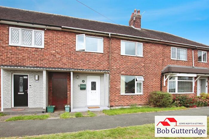 3 Bedroom Town House For Sale In Oldcastle Avenue, Bradwell, Newcastle, ST5