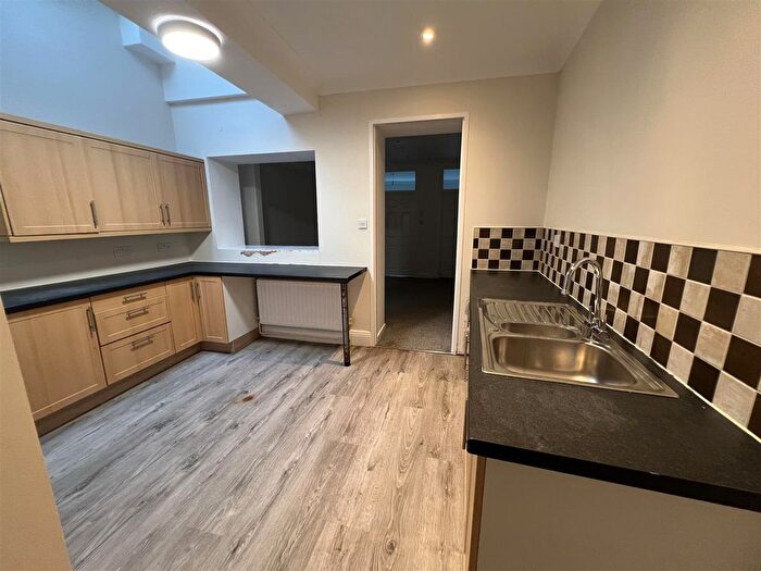 2 Bedroom Maisonette To Rent In Newburgh Street, Amble, NE65