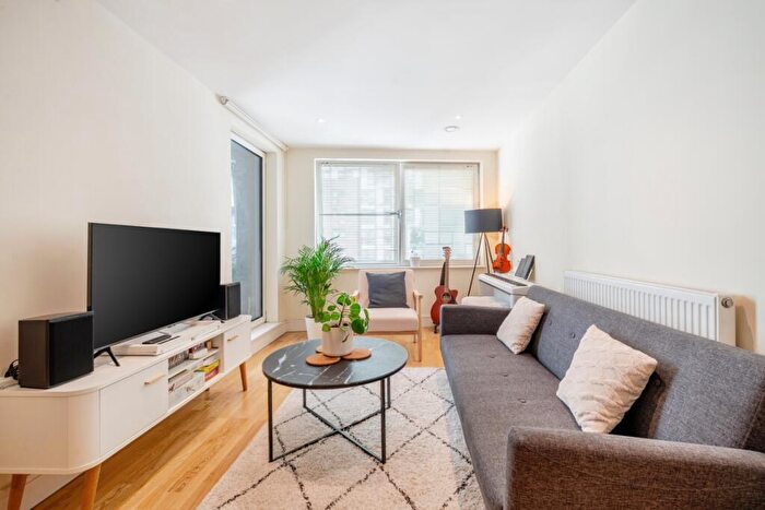 1 Bedroom Flat For Sale In Indescon Square London, E14