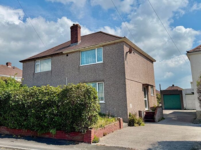 2 Bedroom Semi-Detached House For Sale In Braddons Hill, Plympton, Plymouth, PL7