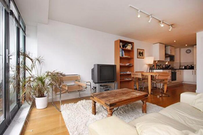 1 Bedroom Apartment To Rent In Turnmill Street, EC1M