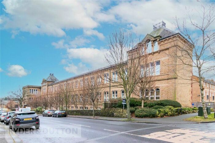 2 Bedroom Apartment For Sale In Annie Smith Way, Birkby, Huddersfield, HD2