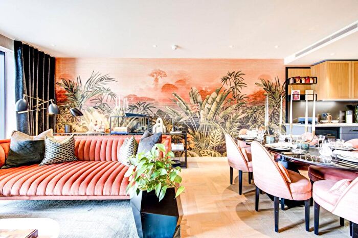 2 Bedroom Flat For Sale In London Dock, Wapping, E1W