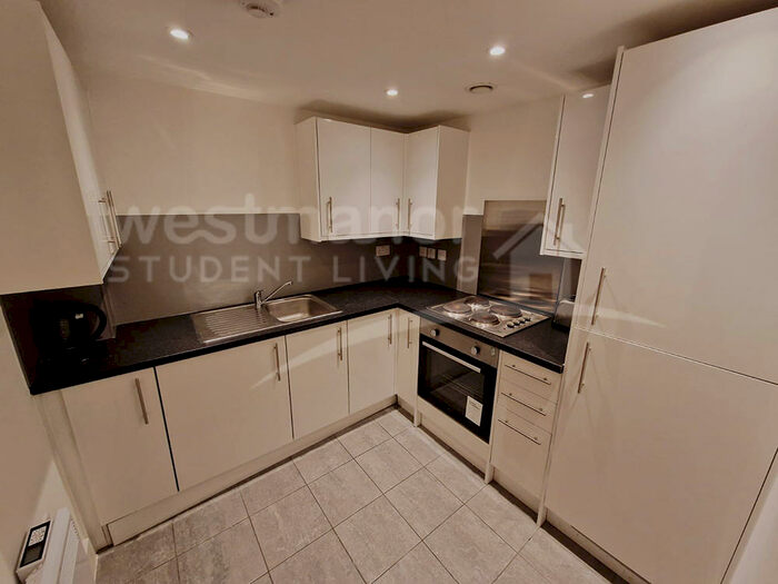 2 Bedroom Apartment To Rent In A Welford Place, Leicester, Leicestershire, LE1