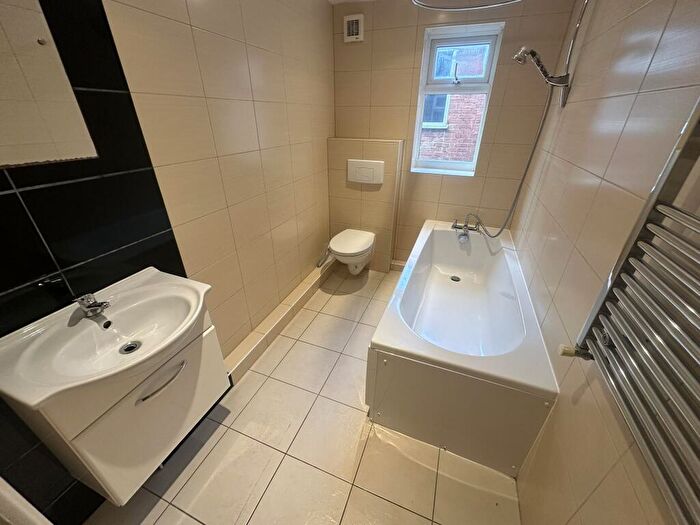 2 Bedroom Apartment To Rent In Leicester Road, Loughborough, Leicestershire, LE11