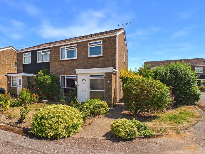 3 Bedroom Semi-Detached House For Sale In Maycroft Close, Ipswich, Suffolk, IP1