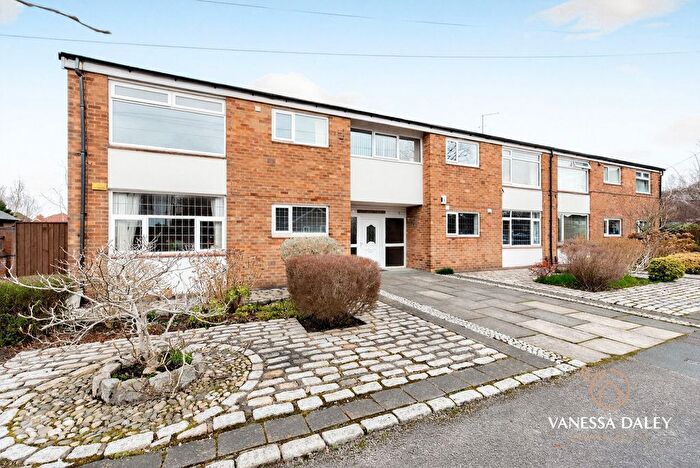 2 Bedroom Flat For Sale In Westway Court, Preston, PR2