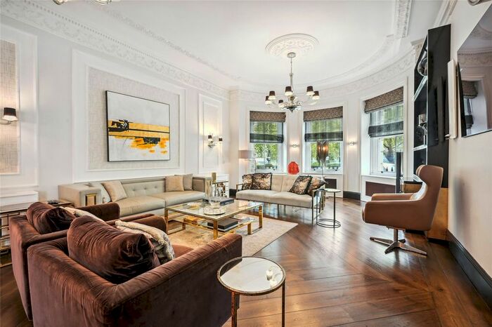 4 Bedroom Flat To Rent In Park Lane, Mayfair, W1K