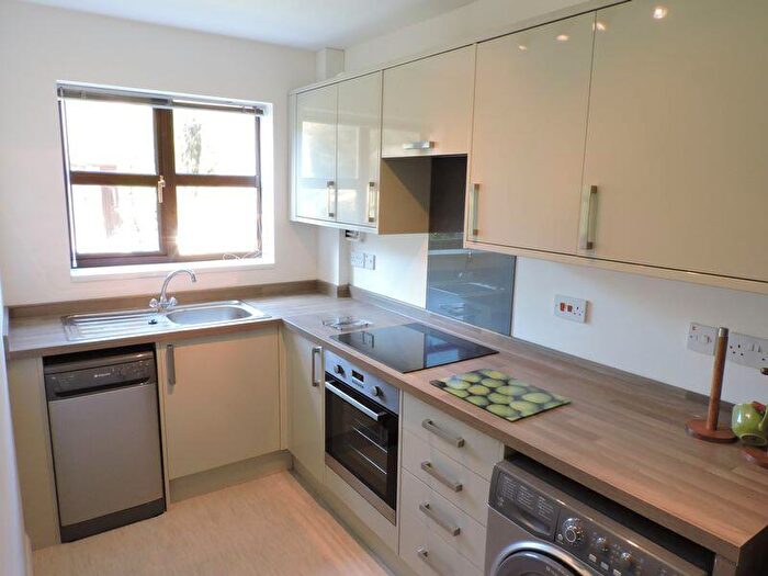 1 Bedroom Flat To Rent In Binfields Close, Basingstoke, RG24