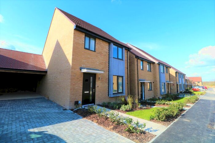 3 Bedroom Detached House To Rent In Farmstead Road, Ashford, TN25