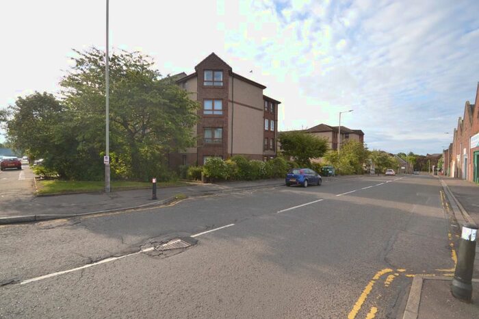 1 Bedroom Flat To Rent In Tannadice Court, Dundee, DD3