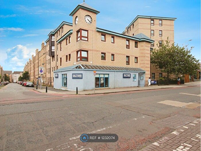 3 Bedroom Flat To Rent In Dalry Road, Edinburgh, EH11