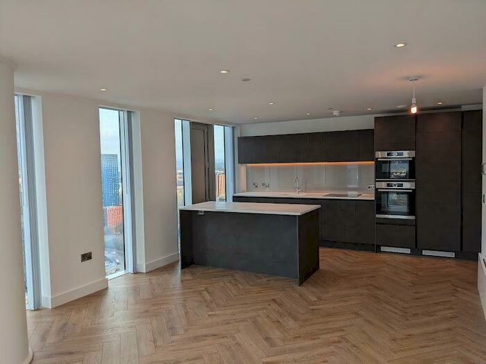 2 Bedroom Apartment To Rent In Elizabeth Tower, Chester Road, M15