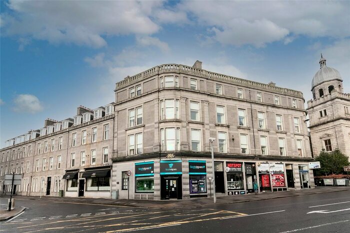 2 Bedroom Flat To Rent In Flat, Holburn Street, Aberdeen, AB10