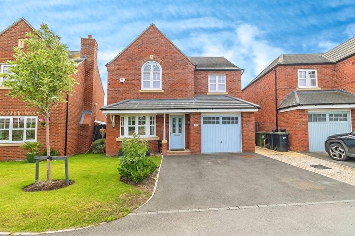 4 Bedroom Detached House For Sale In Pond Gardens, Houghton Conquest, Bedford, MK45