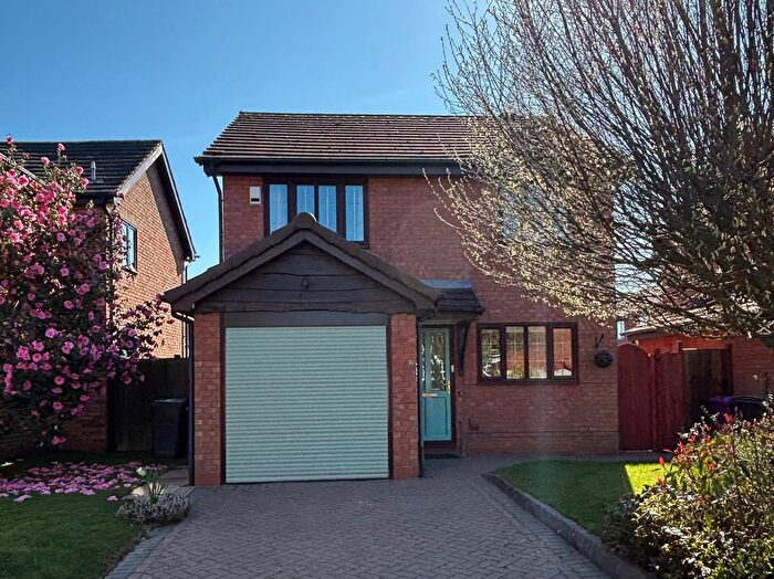 3 Bedroom Detached House For Sale In Camrose Gardens, Pendeford, Wolverhampton, WV9