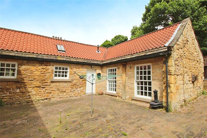 3 Bedroom Semi-Detached House For Sale In Hickleton, Doncaster, South Yorkshire, DN5