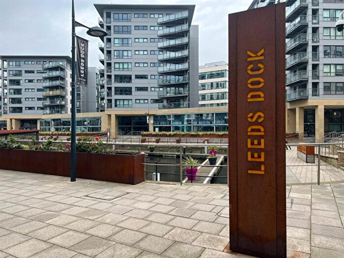 1 Bedroom Apartment For Sale In Chadwick Street, The Docks, City Centre, LS10