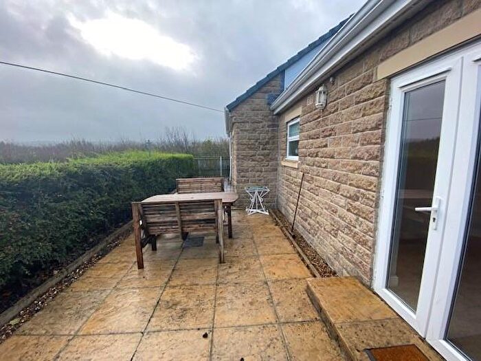 3 Bedroom Semi-Detached Bungalow To Rent In , Pitty Beck View, Allerton, Bradford, BD15