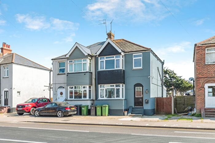 3 Bedroom Semi-Detached House For Sale In Bexhill Road, St. Leonards-On-Sea, TN38