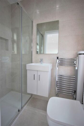 Property To Rent In Boleyn Avenue, Enfield, EN1