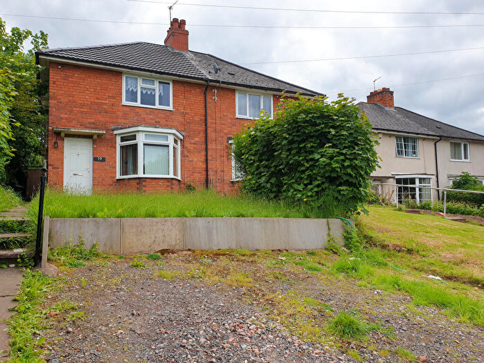 2 Bedroom Semi-Detached House To Rent In Derwent Grove Stirchley Birmingham, B30