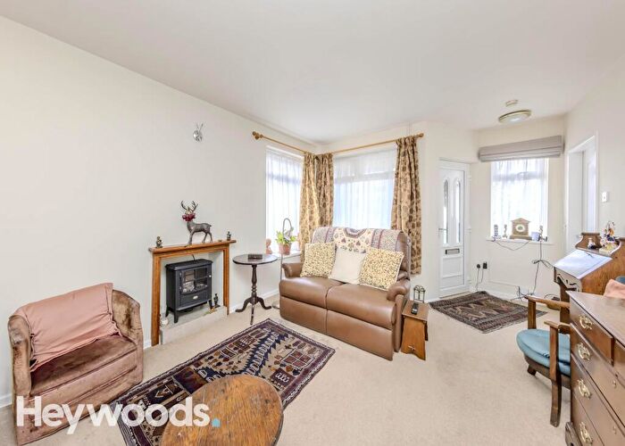 2 Bedroom Detached Bungalow For Sale In Delamere Grove, Trentham, Stoke-On-Trent, ST4