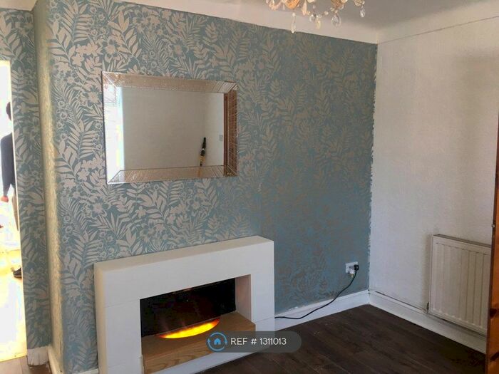 3 Bedroom Terraced House To Rent In Critchley Road, Liverpool L24