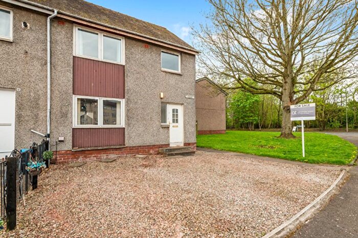 3 Bedroom End Of Terrace House For Sale In St. Andrews Court, Larbert, Falkirk, FK5