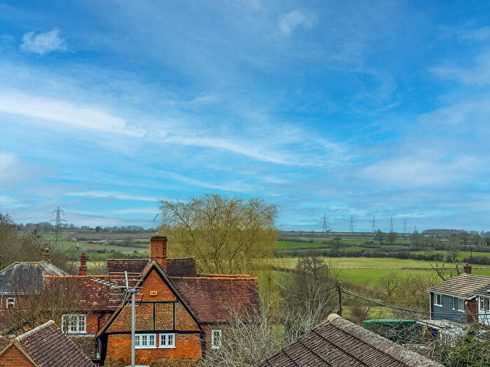 4 Bedroom Semi-Detached House For Sale In Orchard Lane, Stewkley, LU7