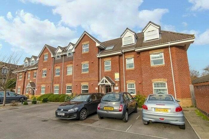 1 Bedroom Flat To Rent In Salisbury Close, Eastleigh, Hampshire, SO50