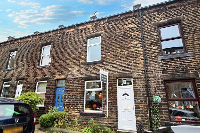 2 Bedroom Terraced House For Sale In King Street, Todmorden, OL14