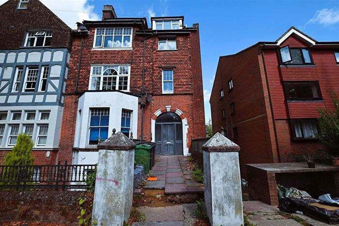 2 Bedroom Flat To Rent In London Road, St. Leonards-On-Sea, TN37