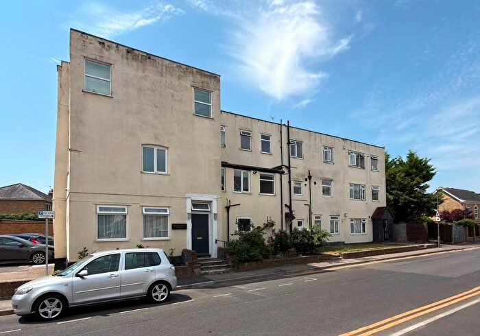 2 Bedroom Flat For Sale In Marley Croft, Moor Lane, Staines-Upon-Thames, Middlesex, TW18