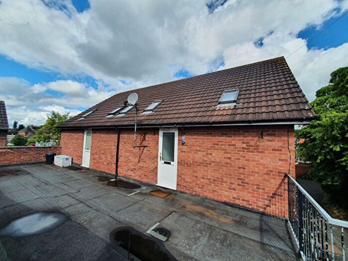 2 Bedroom Flat To Rent In Dalelands West, Market Drayton, TF9