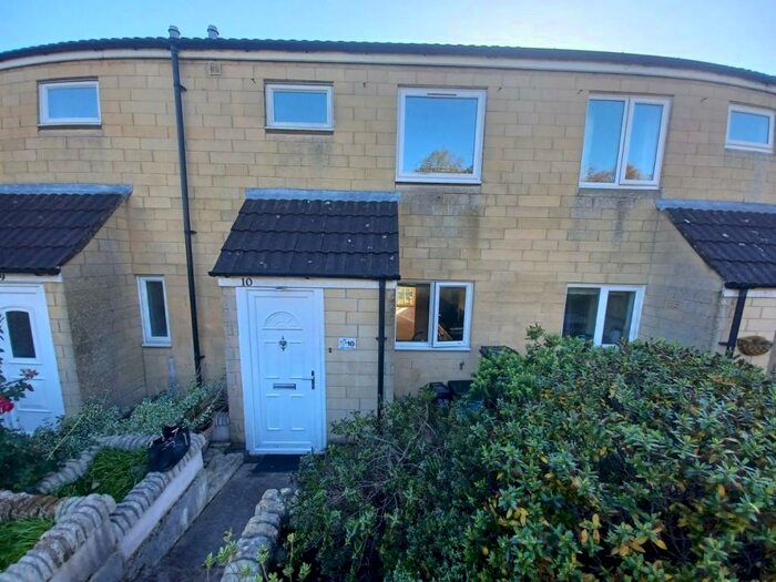 3 Bedroom House To Rent In Valley View Close, BA1