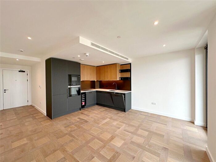 1 Bedroom Apartment To Rent In Merino Gardens, London Docks, Wapping, E1W