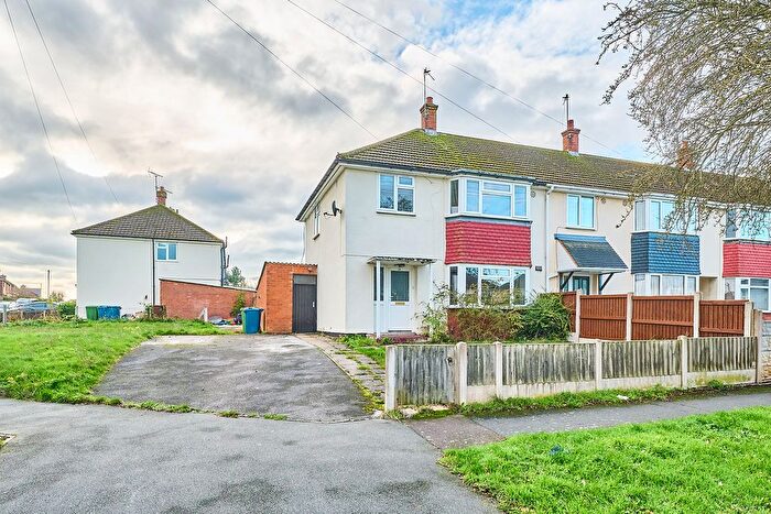 Town House For Sale In Douglas Road, Caton Fields, Stafford, Staffordshire, ST16