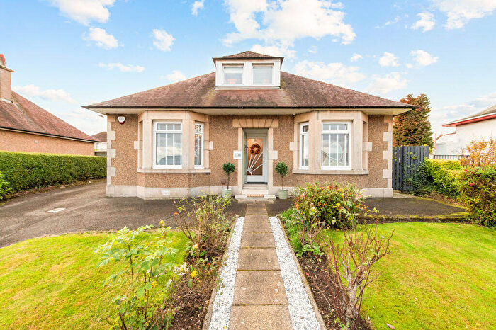 4 Bedroom Detached House For Sale In Bannockburn Road, Stirling, FK7