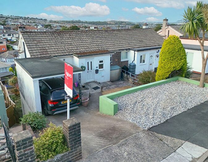 3 Bedroom Semi Detached House For Sale In Primley Park, Paignton, TQ3