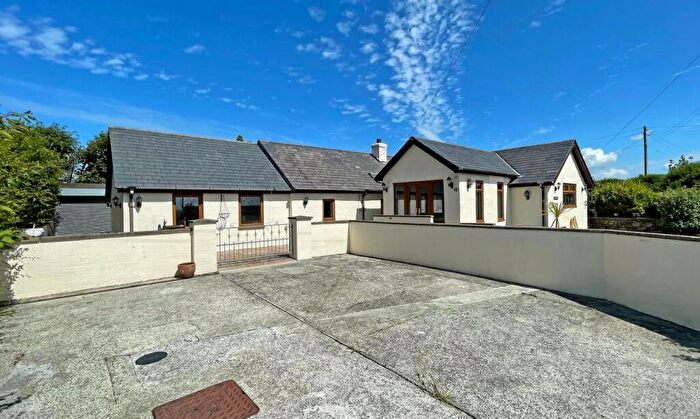 4 Bedroom Bungalow For Sale In Carmel, Llanerchymedd, Isle Of Anglesey, LL71