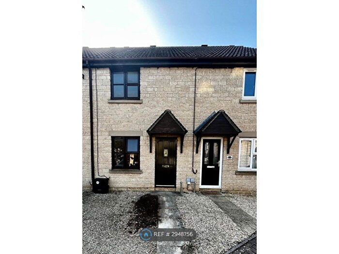 2 Bedroom Terraced House To Rent In Woodhouse Close, Cirencester, GL7