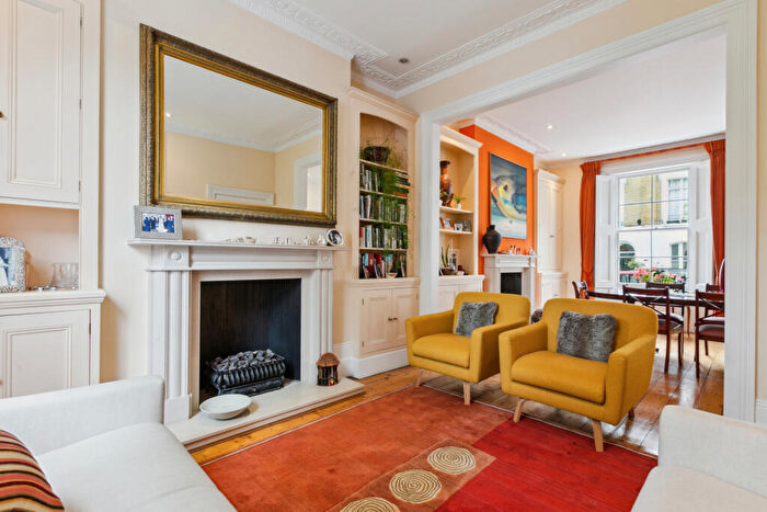 4 Bedroom End Of Terrace House To Rent In Almeida Street, Angel, N1